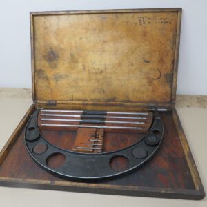 Outside Micrometer Moore & Wright 20" - 24" Light Weight In Box ORA2 ME4078