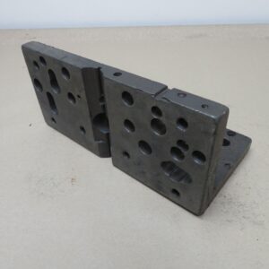 11 1/2" x 5 1/2" x 5 1/2" Cast Iron Angle Bracket Milling Drilling Tool AP169