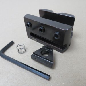 Sandvik CoroTurn? SL Quick Change to Rectangular Shank Adaptor 570-80 20 2020R