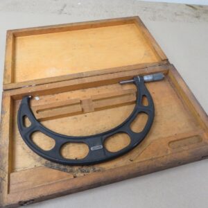 Starrett 463M 225mm - 250mm External Outside Micrometer ME4211