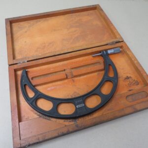 Starrett 463M 250mm - 275mm External Outside Micrometer ME4212