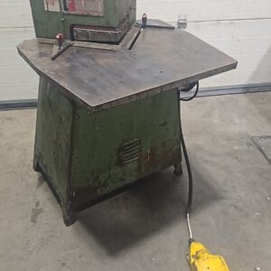 Femco HN883 Hydraulic Corner Notcher 3 Phase 200mm X 200mm X 3mm Cap