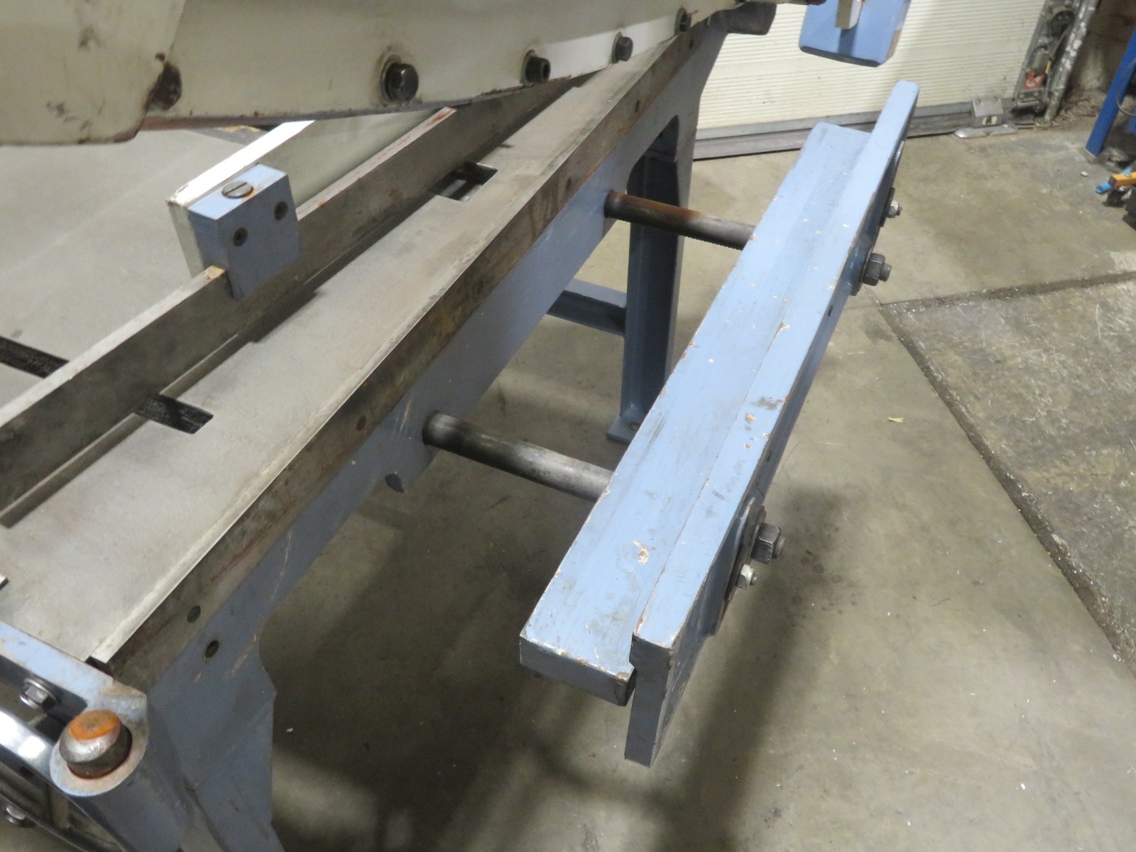 Bernardo BHS 1040 Hand Swing Beam Metal Shear Guillotine 1015mm x 1mm Capacity - Image 6